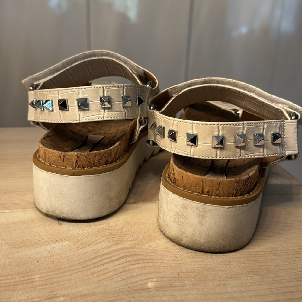 Steve Madden corn sandals - Picture 8 of 9